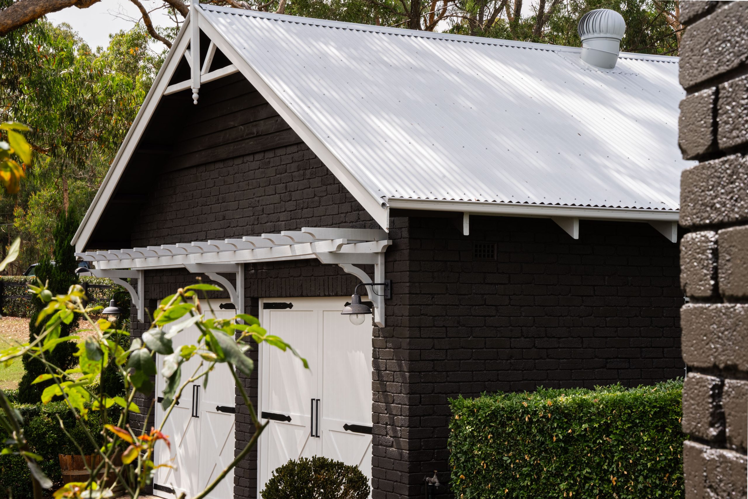 roof-painter-sydney